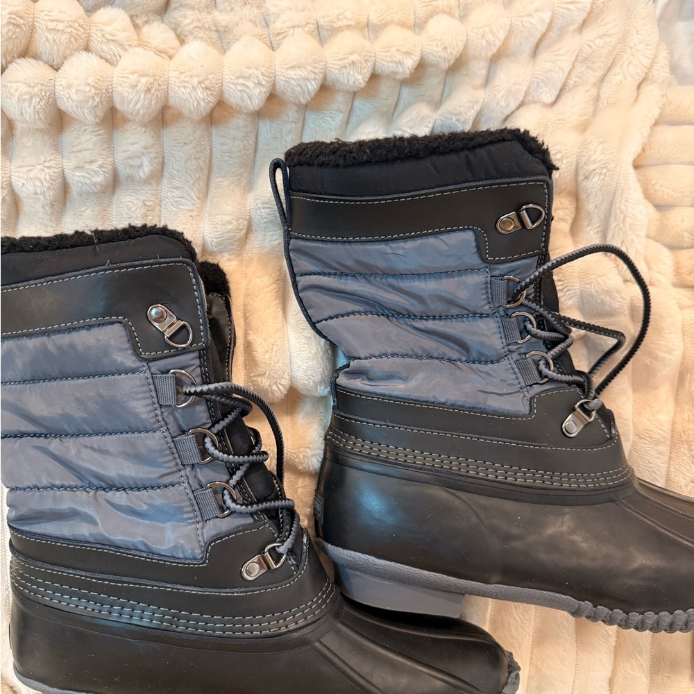 Stylish Black and Gray Winter Boots